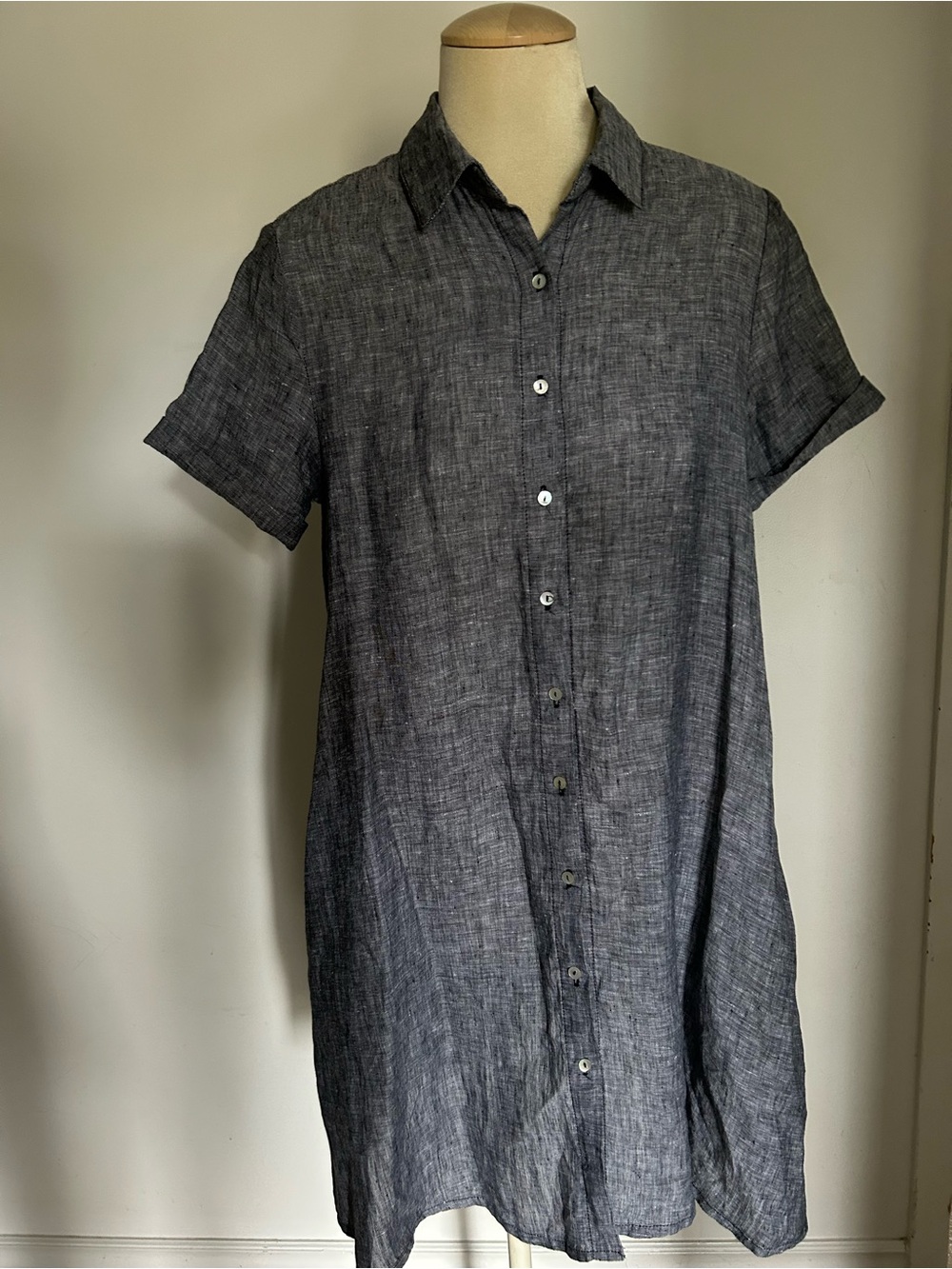 Tahari Charcoal Gray Short-Sleeve ButtonDown  pockets  tunic /dress 100% linen